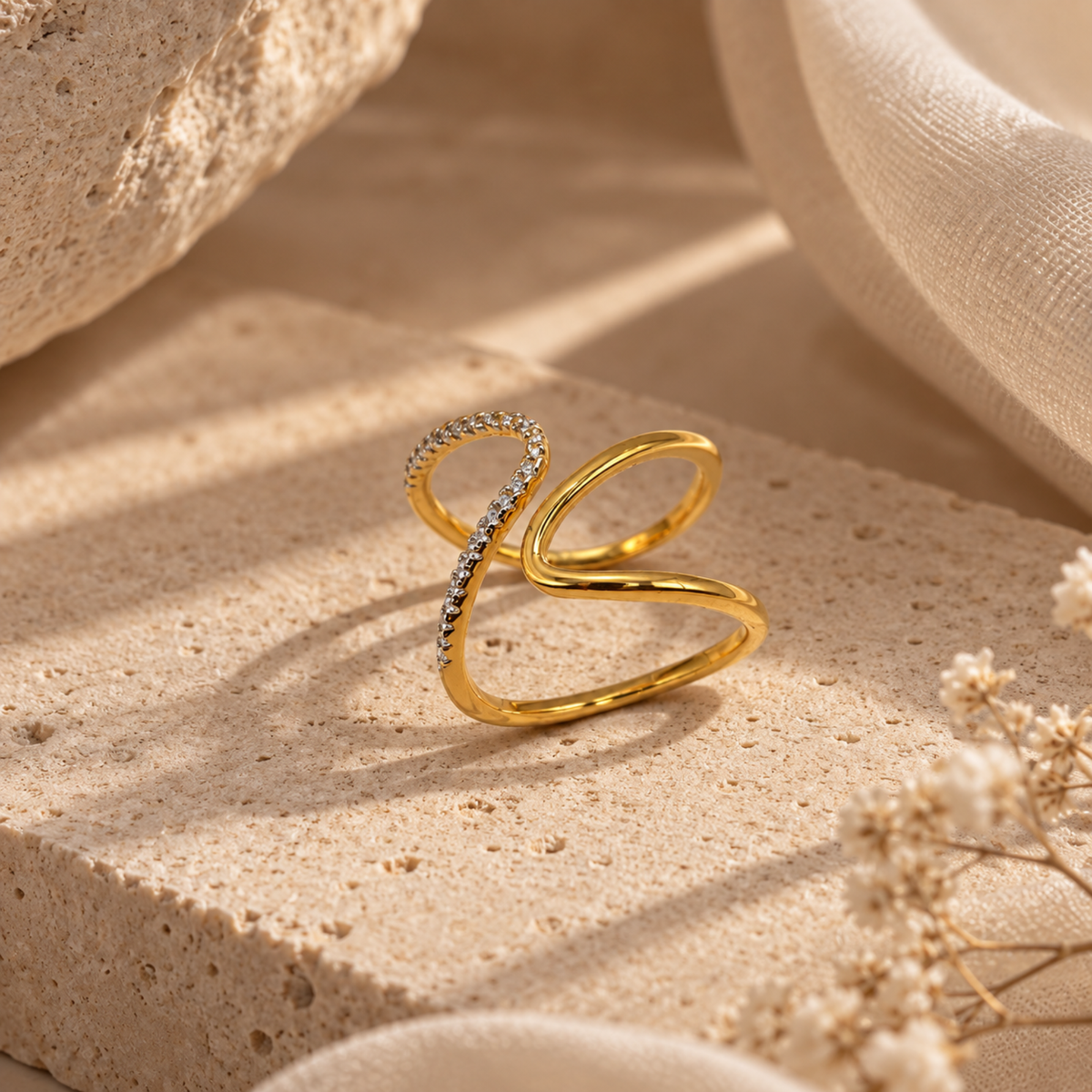 Elara Curve Ring | 925 Sterling Silver