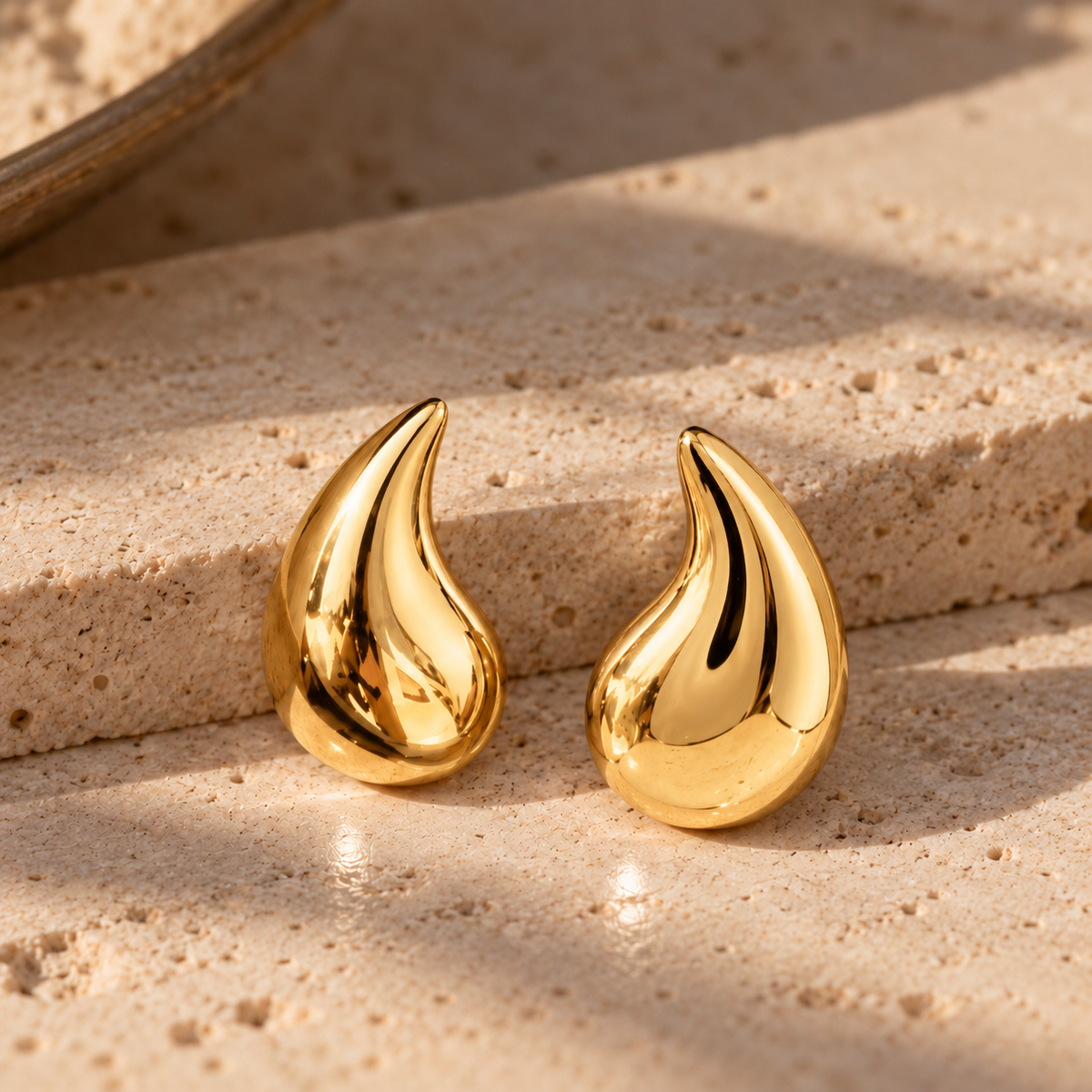 Aurelia Sculpt Earrings | 925 Sterling Silver