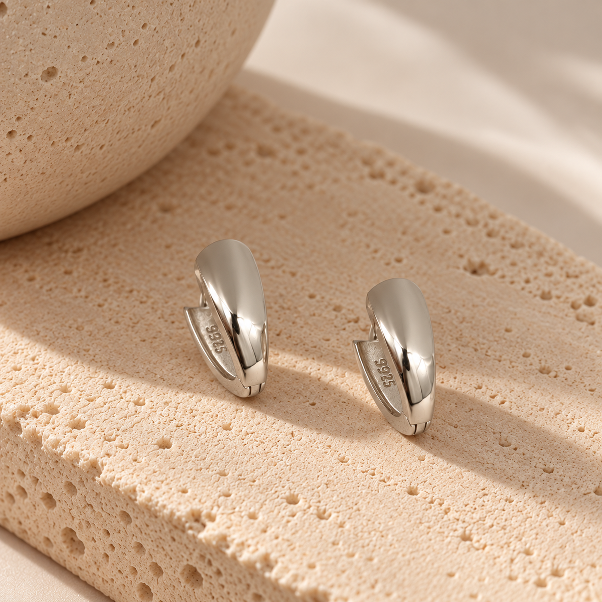 Solea Dome Huggies | 925 Sterling Silver